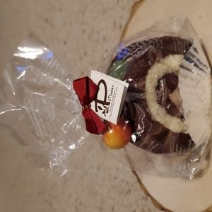 Le Patissier Roll Cut Chocolate Cake Towel NEW